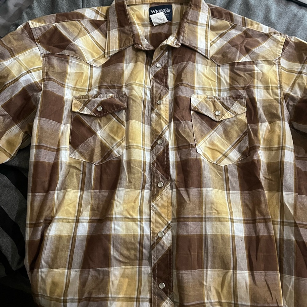 Wrangler Casual Brown and Yellow Button Down Shirt